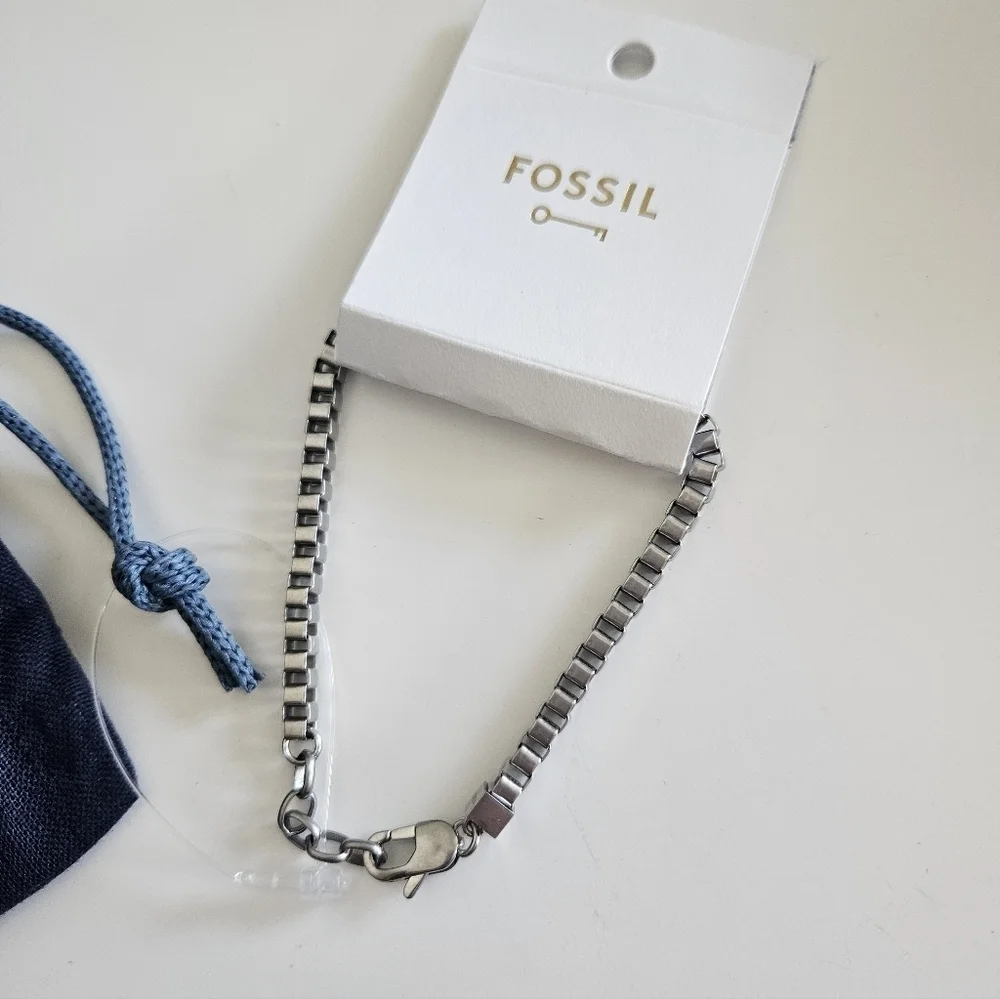 NWT Fossil Ellis Vintage Casual Stainless Steel Chain Bracelet